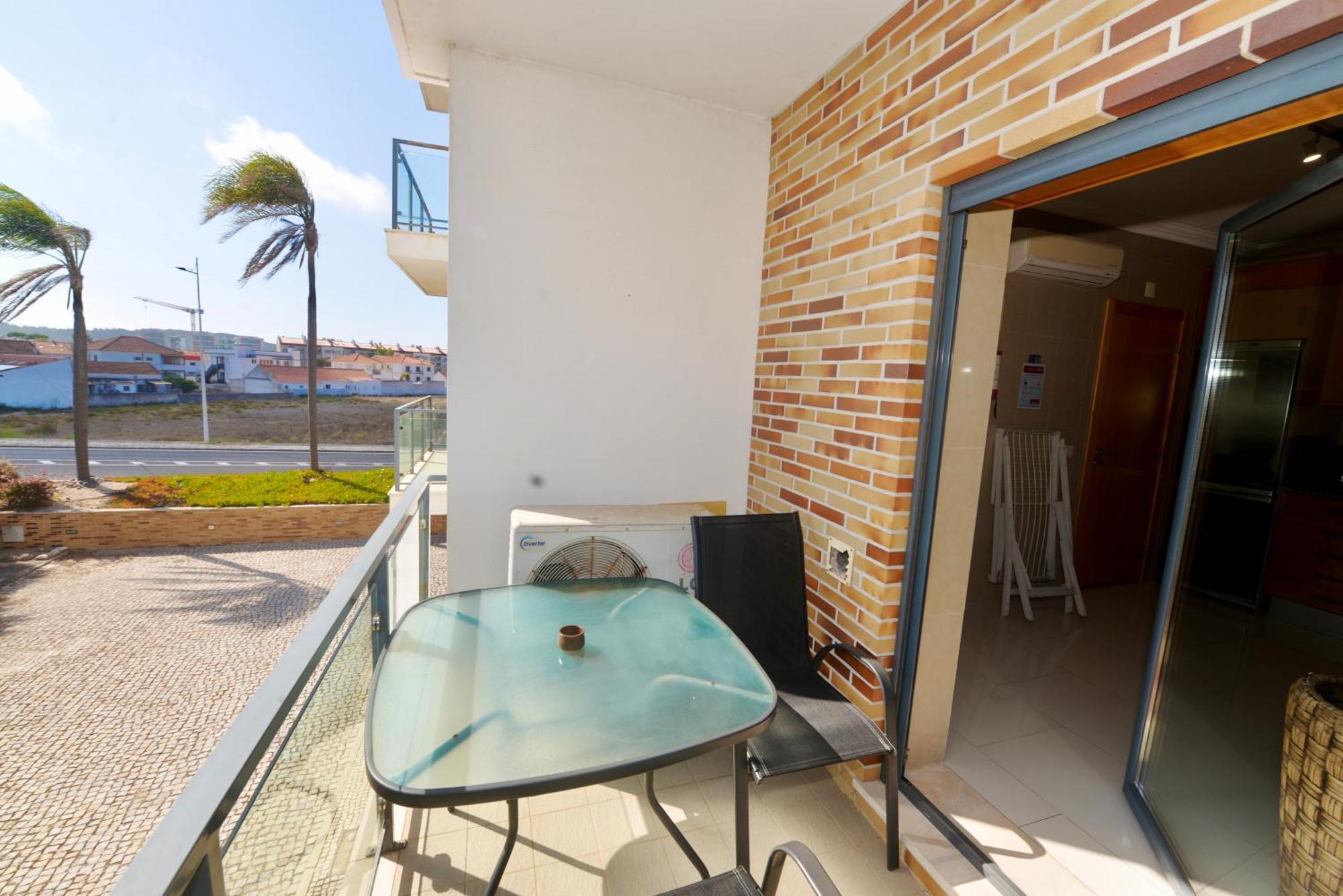 Pebble - 1 Bedroom Apartment Sleeps 5 With Pool & Tennis Court ساو مارتينهو دو بورتو المظهر الخارجي الصورة