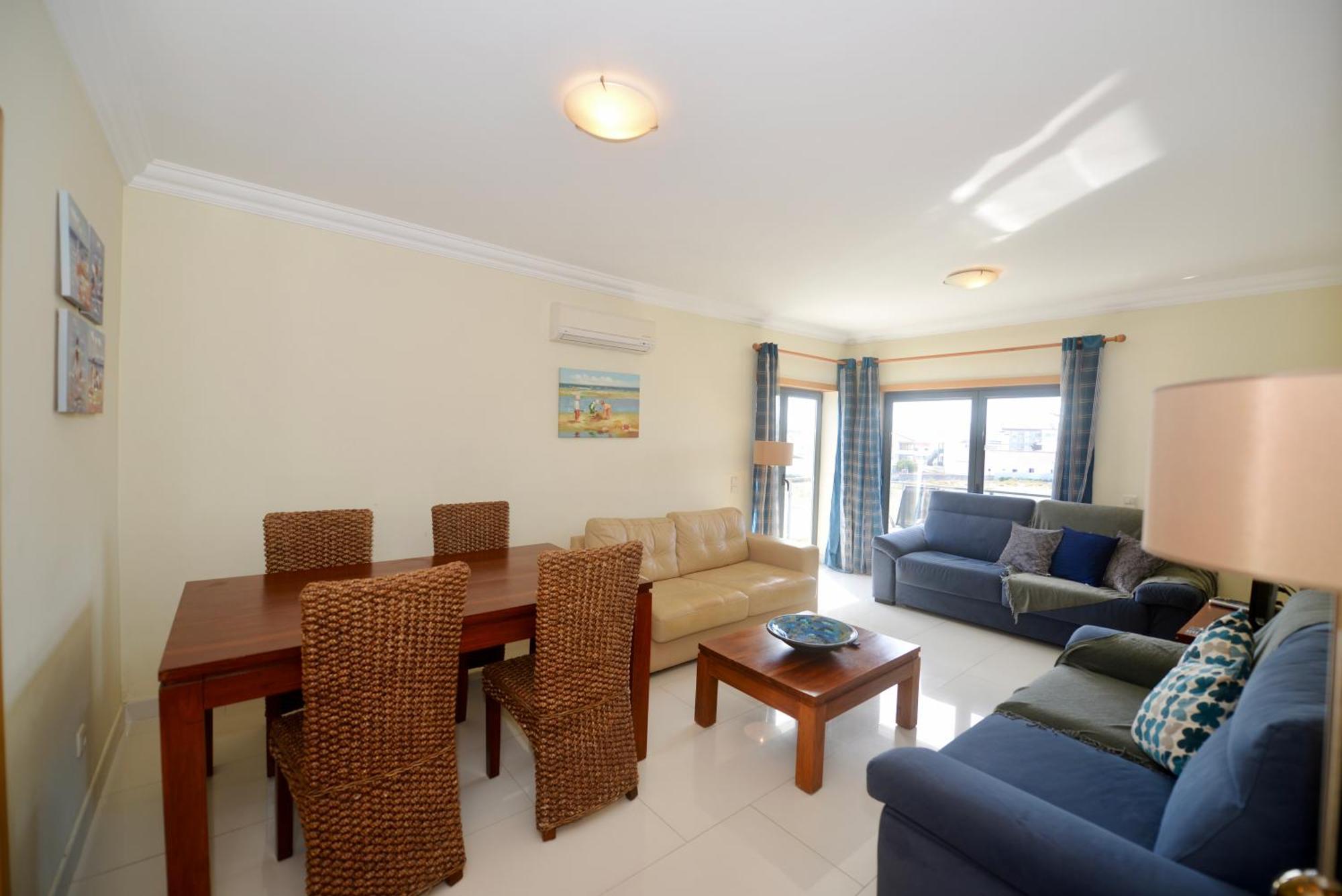 Pebble - 1 Bedroom Apartment Sleeps 5 With Pool & Tennis Court ساو مارتينهو دو بورتو المظهر الخارجي الصورة