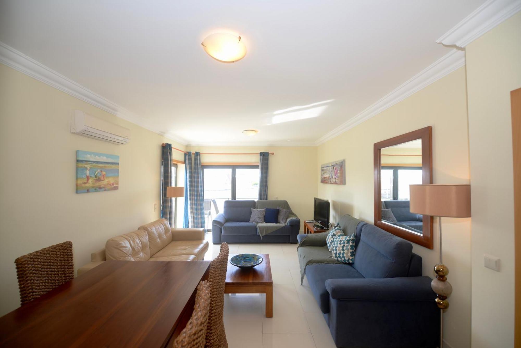 Pebble - 1 Bedroom Apartment Sleeps 5 With Pool & Tennis Court ساو مارتينهو دو بورتو المظهر الخارجي الصورة