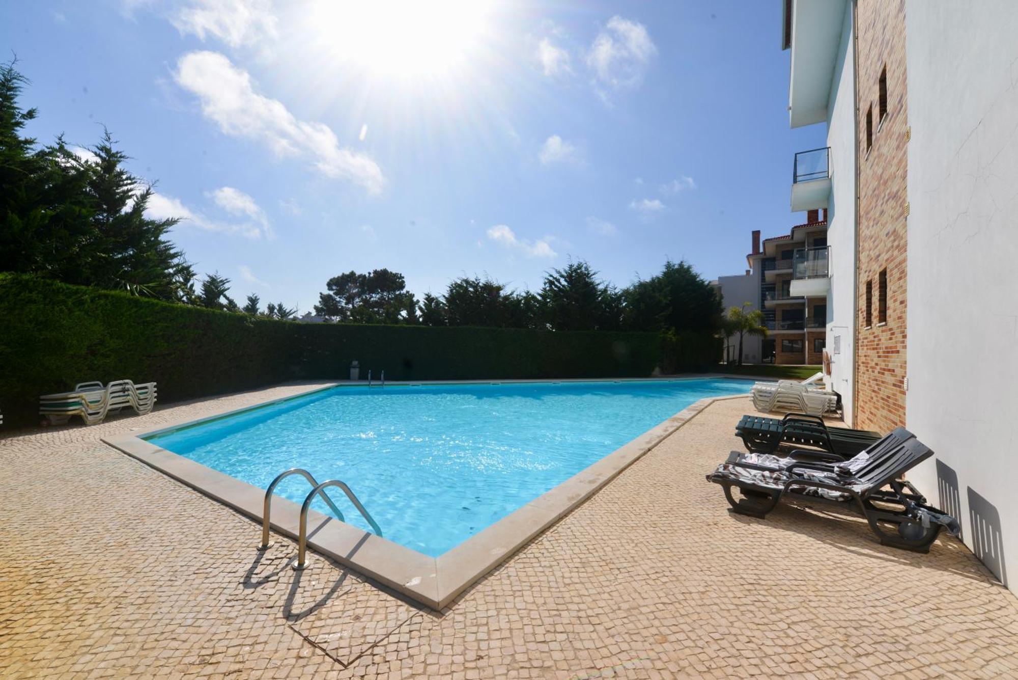 Pebble - 1 Bedroom Apartment Sleeps 5 With Pool & Tennis Court ساو مارتينهو دو بورتو المظهر الخارجي الصورة